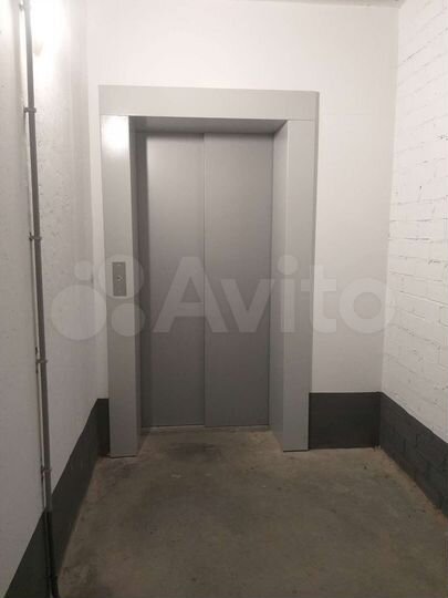 Машиноместо, 13 м²