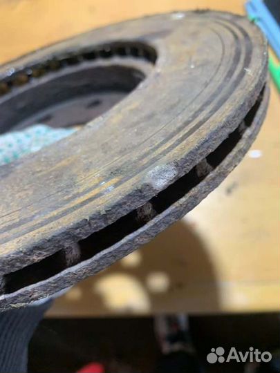 Диск тормозной передний Chevrolet Aveo T250 седан