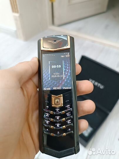 Vertu Signature S Design Red Gold Black DLC, 4 ГБ