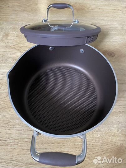 Кастрюля Rondell с антипригарным покрытием