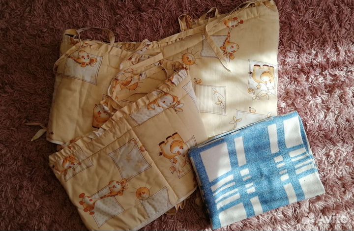 Бортики в кроватку