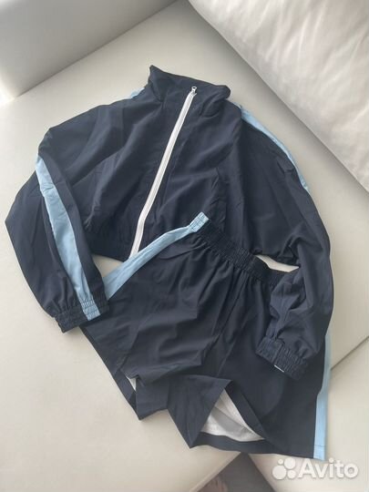Новый спортивный костюм