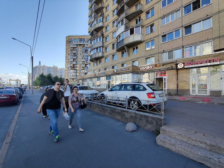 Торгового помещение на высоком трафике, 17 м²