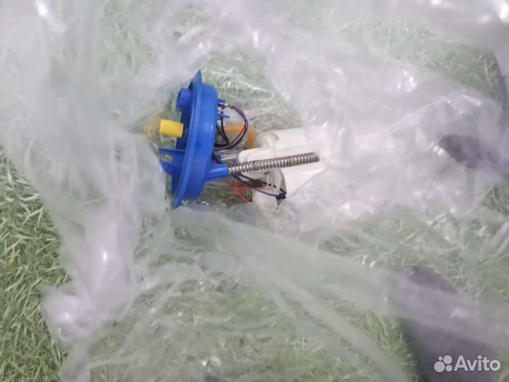 Топливный насос 5Q0919051M 0580200160