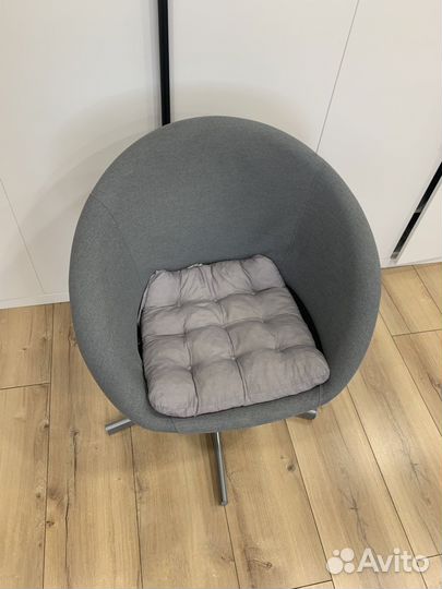 Рабочее кресло IKEA skruvsta