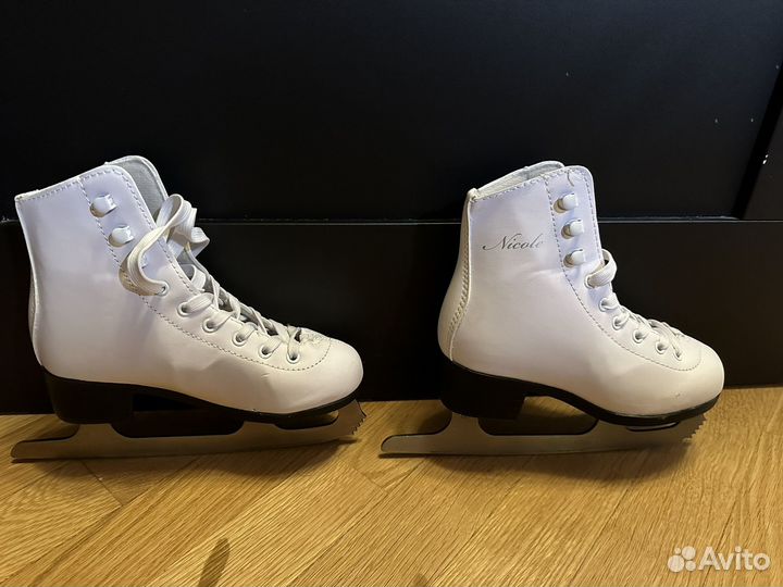 Коньки фигурные детские 31 размер
