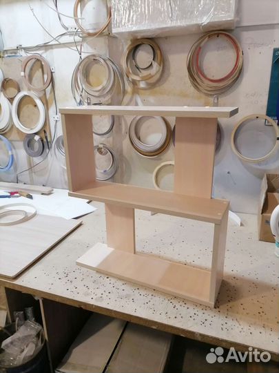 Полка настенная