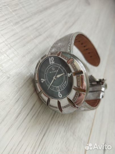 Rivage Diamond Swiss Made женские часы