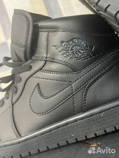 Air jordan 1 mid black