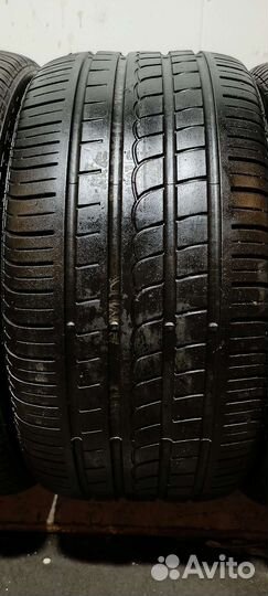 Pirelli P Zero Rosso 275/35 R20 20ZR