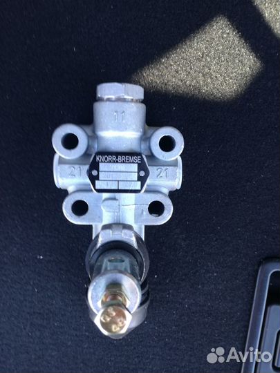 Кран уровня пола SV-1395