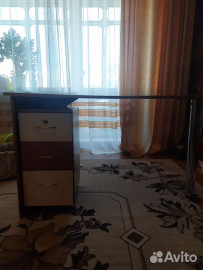 Детский письменный стол бу