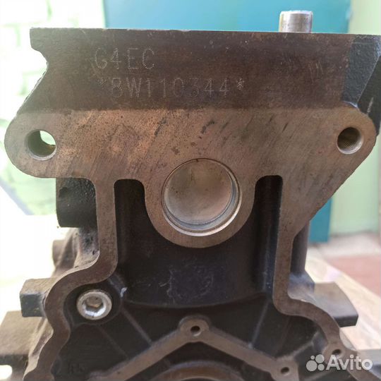 Блок двигателя G4EC
