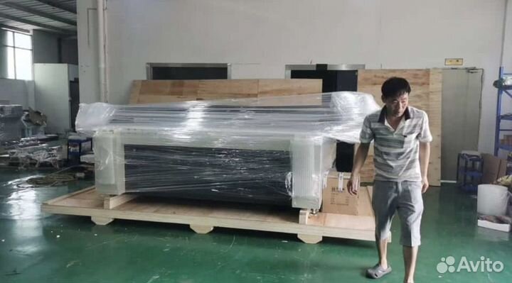 Уф планшетный принтер Universal ZT1610 DX8