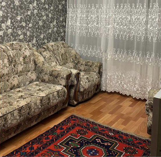 2-к. квартира, 42 м², 1/5 эт.