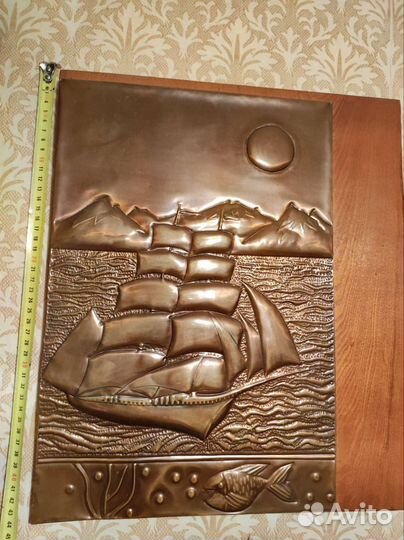 Панно чеканка