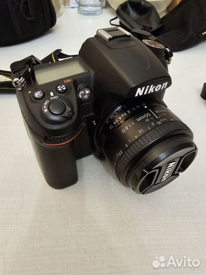 Зеркальный фотоаппарат nikon d7000 +18-140mm+50mm