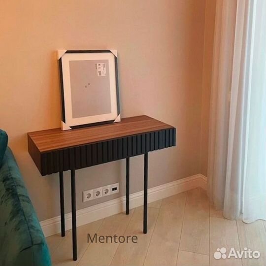 Консоль Batista (лдсп, Австрия)