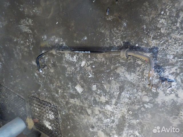 Стабилизатор задний Toyota Camry v70