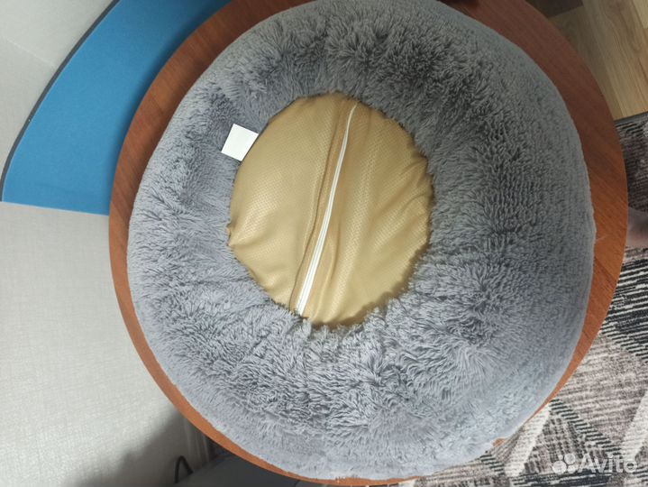 Лежанка для собак и кошек