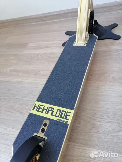 Трюковой самокат золотой новый качество тор