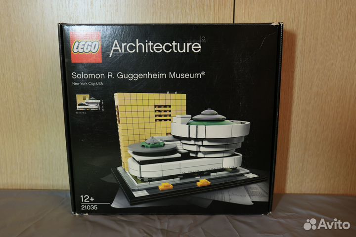 Lego Architecture 21035 Guggenheim Museum