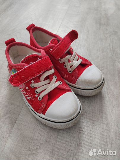 Обувь для девочки пакетом 26-27