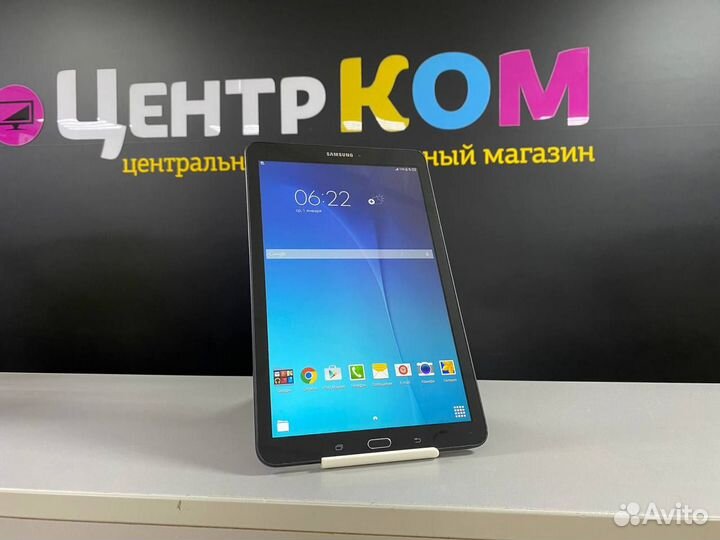 Планшет Samsung Galaxy Tab E 2015 1/8