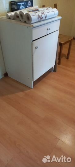 Тумбочки 2шт бесплатно самовывоз