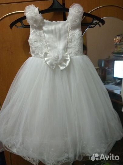 Нарядное платье