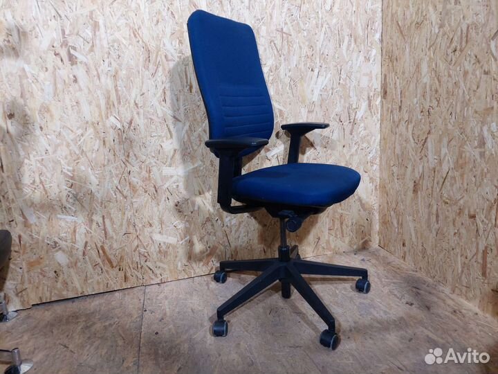 Компьютерное кресло Steelcase Франция