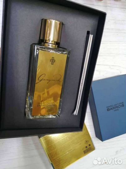 Туалетная вода для мужчин и женщин 