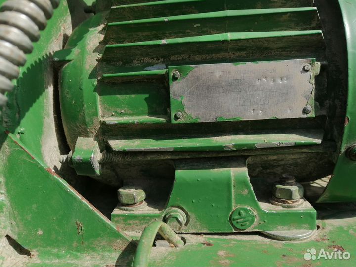 Зернодробилка бу для фермерского хозяйства