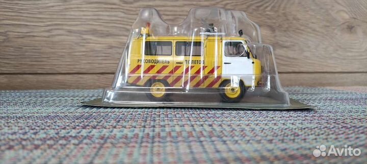 УАЗ 452/3303, 1/43