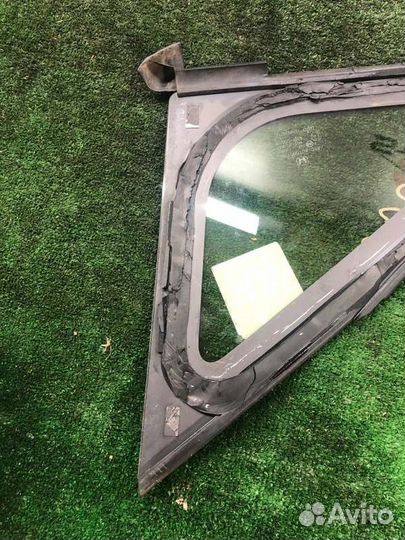 Форточка кузова правая Honda Shuttle GK8 L15B 2016