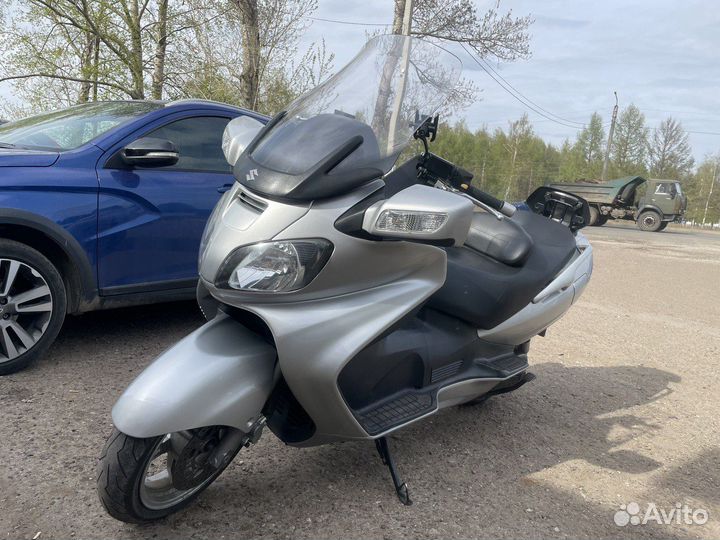Продам мотоцикл Suzuki SkyWave 650