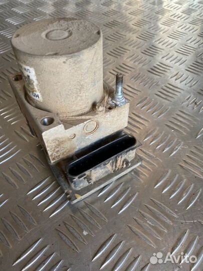 Блок abs Блок абс Hyundai Elantra HD G4FC 2009