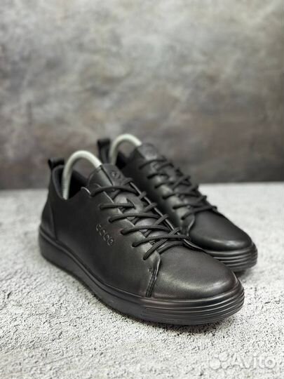 Кроссовки ecco