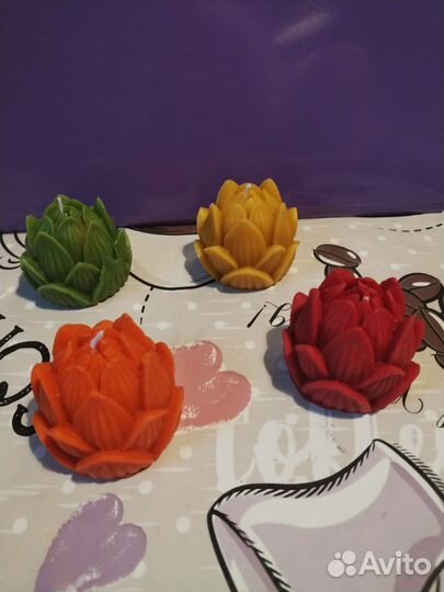 Свеча лотос