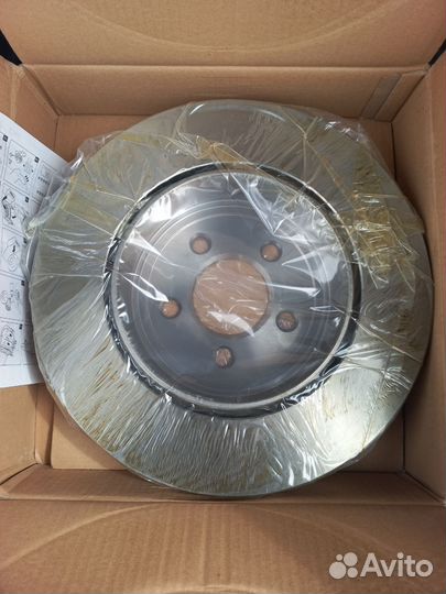 Диск тормозной задний chrysler 300C D320mm