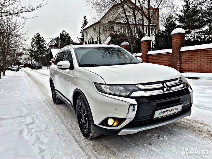 Mitsubishi Outlander 2.0 CVT, 2015, 122 300 км