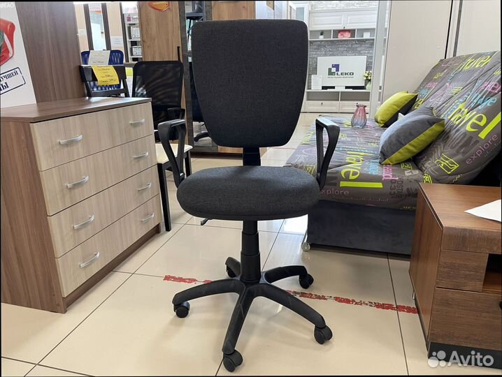 Компьютерный стул