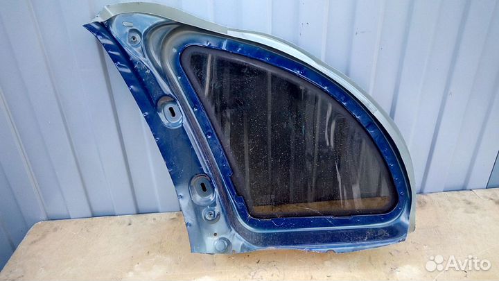 Стекло заднее правое глухое на Опель Мерива А