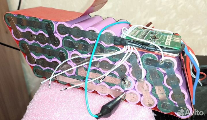 Батареи, аккумуляторы для электротранспорта