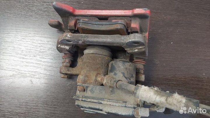 Суппорт тормозной задний левый Audi A6 C7 cdnb