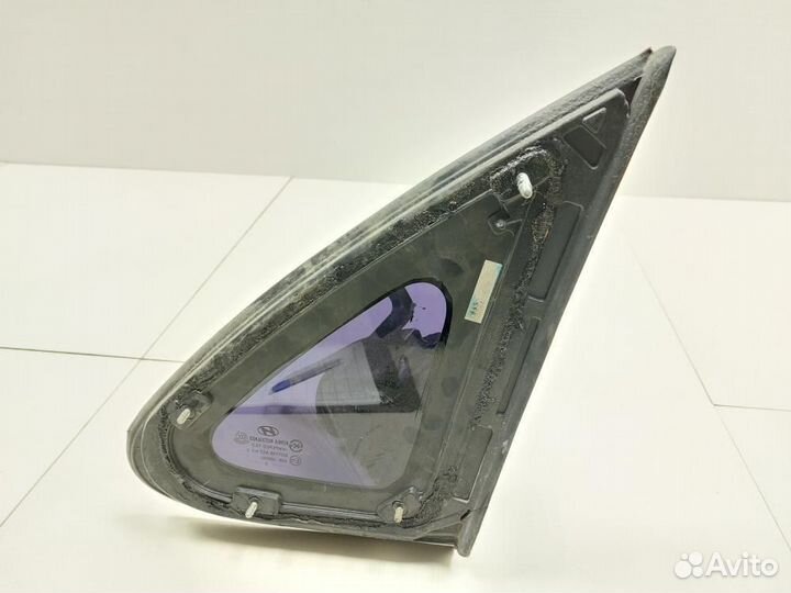 Стекло кузовное глухое заднее левое Hyundai