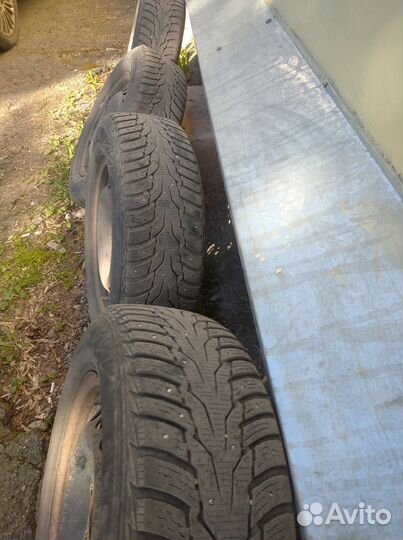 Шины с дисками б/у r15 205/65