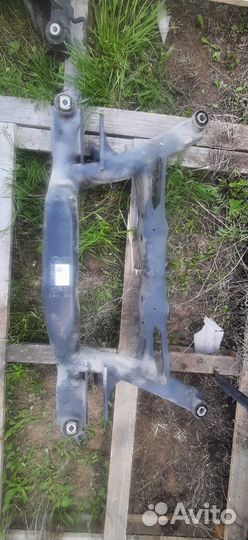 Volkswagen Tiguan 2 задний подрамник