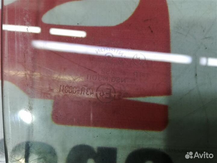 Стекло двери переднее правое Mazda Mpv LV5W G5-E