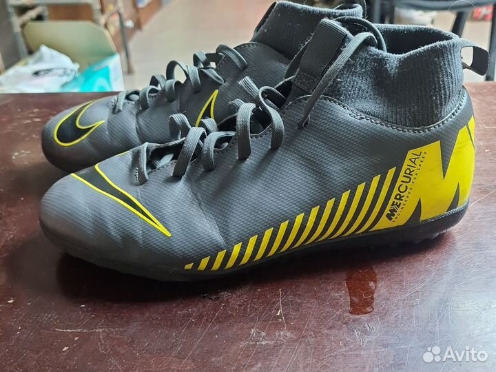 Футзалки Nike Mercurial 38,5